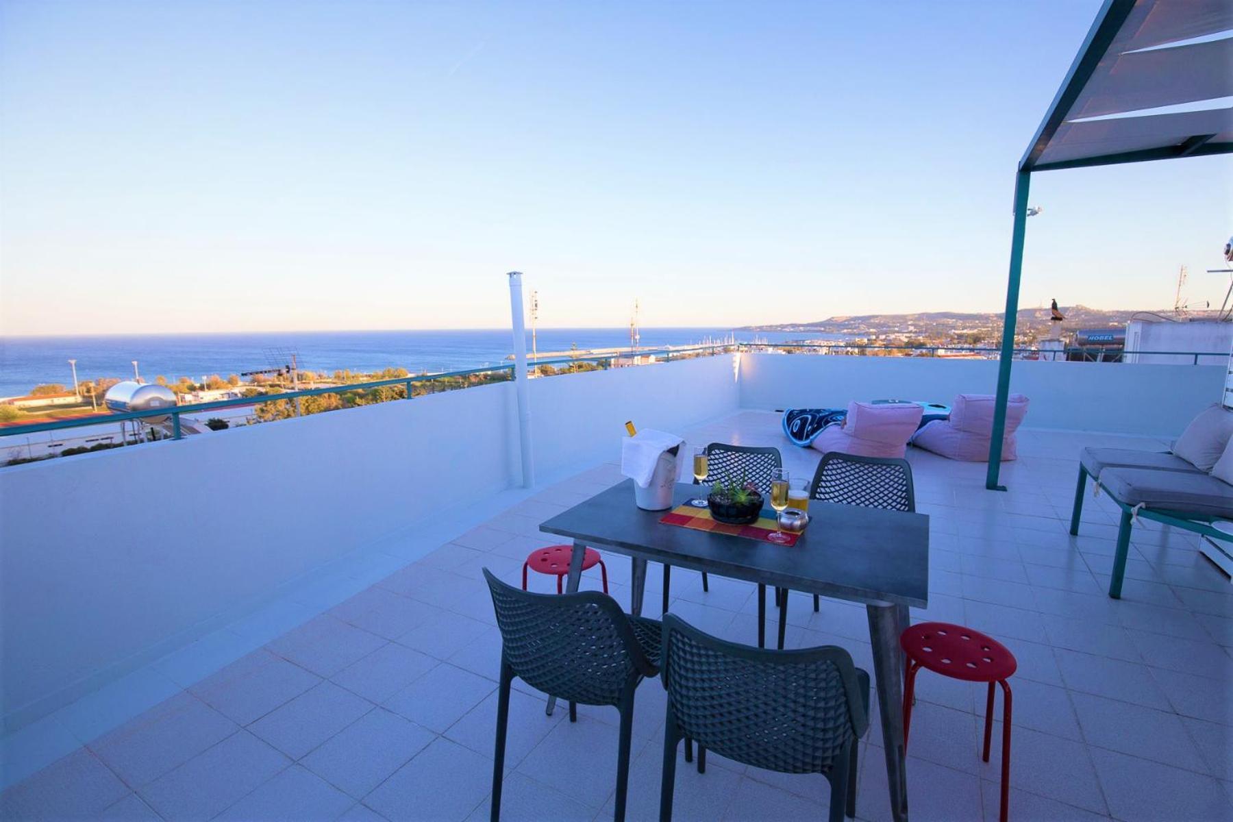 Rhodes City Groovy & Cozy Apt With Private Seaview Rooftop Terrace מראה חיצוני תמונה